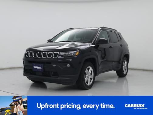 Black 2023 Jeep Compass Latitude