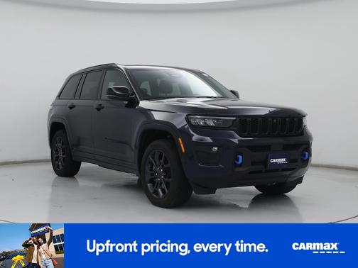 Black 2023 Jeep Compass Latitude