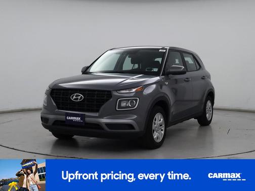 2022 Hyundai VENUE SE