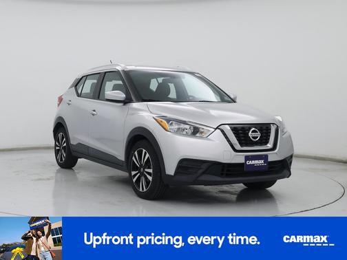 Silver 2019 Nissan Kicks SV