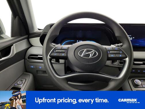 2023 Hyundai PALISADE SE