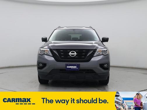 2018 Nissan Pathfinder SL