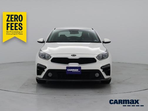 White 2019 Kia Forte LXS