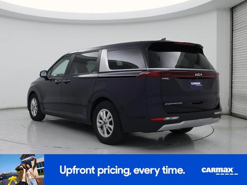 2022 Kia Carnival LXS