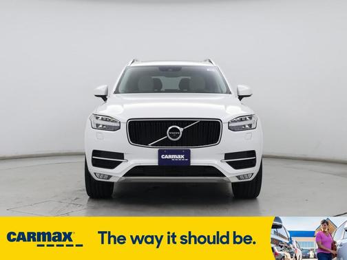2019 Volvo XC90 T6 Momentum
