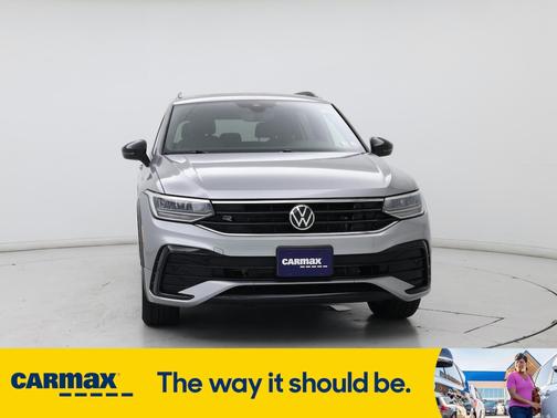 2022 Volkswagen Tiguan SE R-Line Black