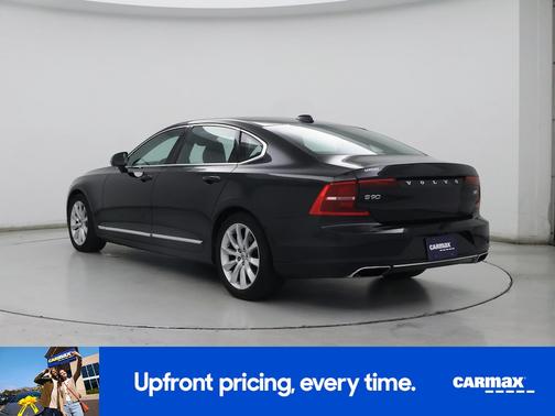 2018 Volvo S90 T6 Momentum