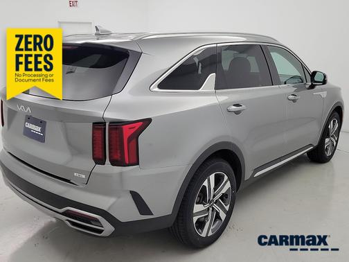 Gray 2023 Kia Sorento Hybrid EX