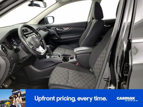 2022 Nissan Rogue Sport SV