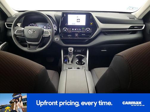 2025 Toyota Highlander LE