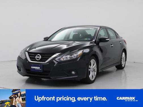Black 2017 Nissan Altima SL