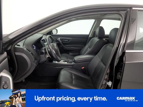 Black 2017 Nissan Altima SL
