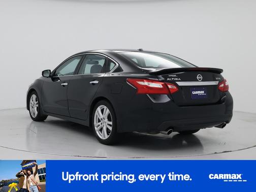 Black 2017 Nissan Altima SL