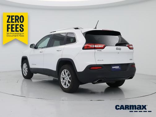 White 2017 Jeep Cherokee Latitude