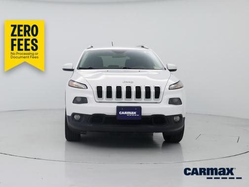 White 2017 Jeep Cherokee Latitude