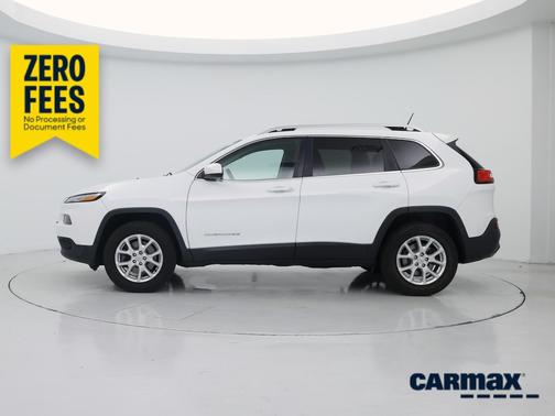 White 2017 Jeep Cherokee Latitude