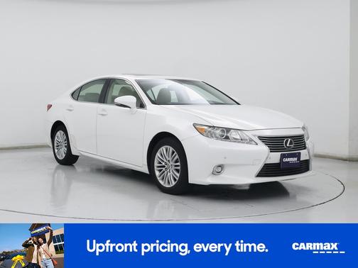 White 2015 Lexus ES 350