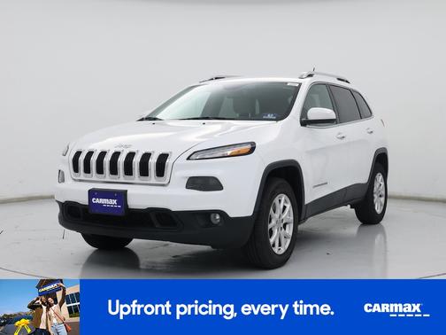 White 2016 Jeep Cherokee Latitude