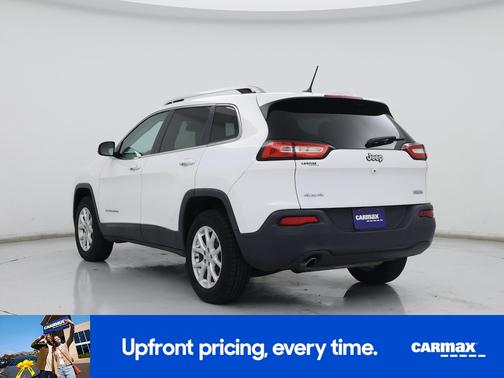 White 2016 Jeep Cherokee Latitude