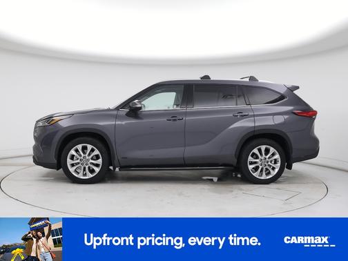 Gray 2023 Toyota Highlander Hybrid Limited