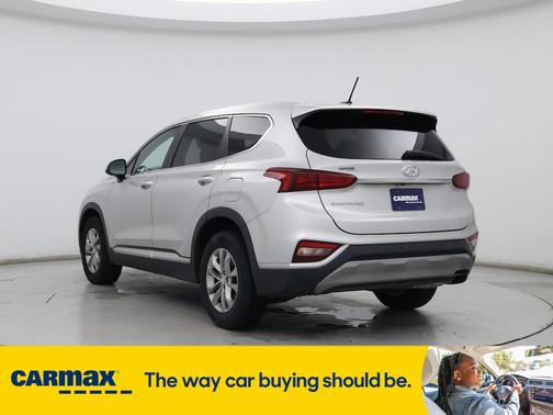 2019 Hyundai SANTA FE SE