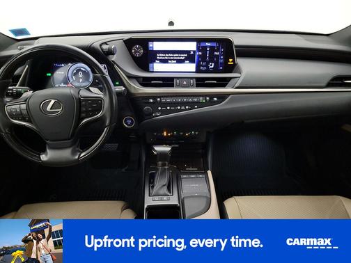 2019 Lexus ES 300h Ultra Luxury