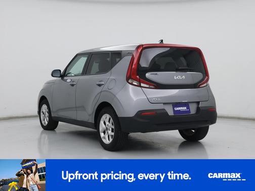 Gray 2022 Kia Soul LX