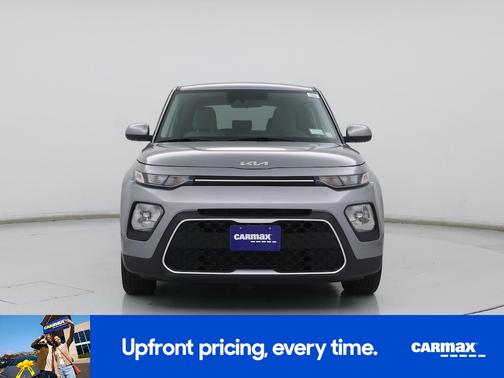 Gray 2022 Kia Soul LX