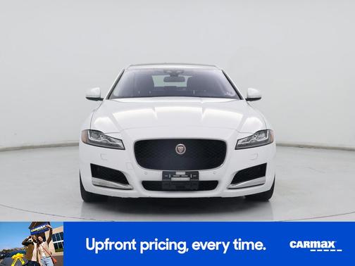 2016 Jaguar XF Prestige