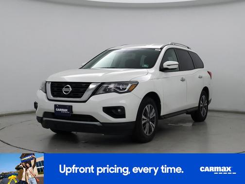 2018 Nissan Pathfinder SV