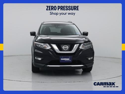 Black 2017 Nissan Rogue SL