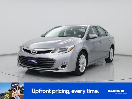 Silver 2015 Toyota Avalon XLE