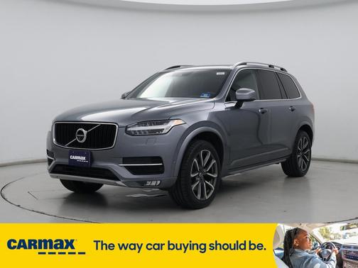 2018 Volvo XC90 T6 Momentum
