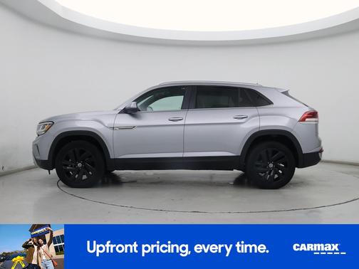 2022 Volkswagen Atlas Cross Sport SE w/Tech