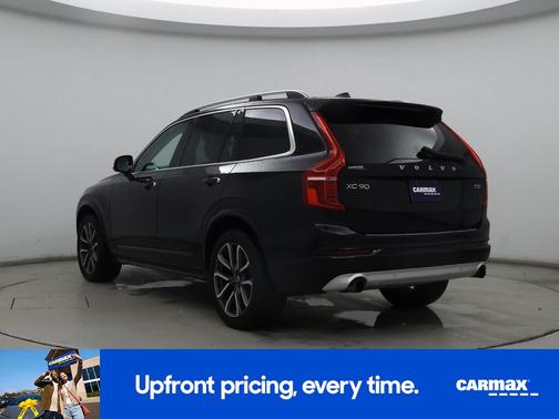 2019 Volvo XC90 T5 Momentum