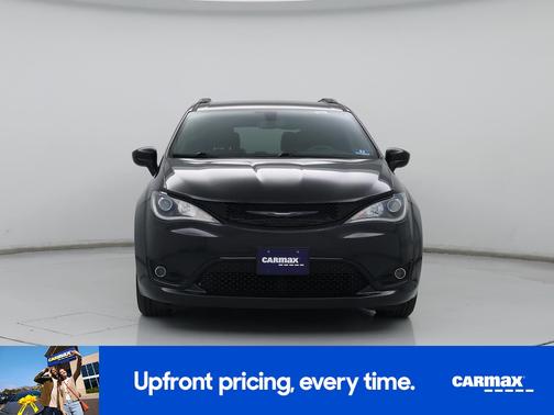 Black 2020 Chrysler Pacifica Touring L