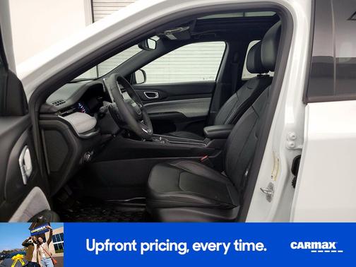 2023 Jeep Compass Latitude Lux