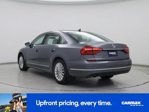 2016 Volkswagen Passat SE