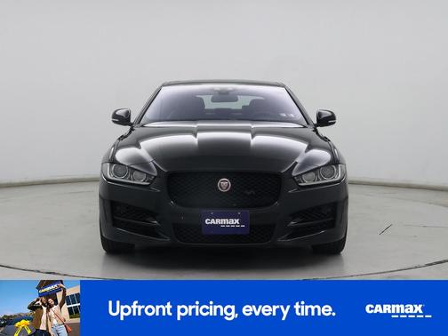 2017 Jaguar XE R-Sport