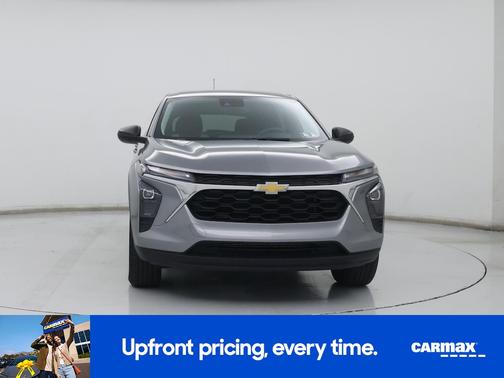 Gray 2024 Chevrolet Trax LS