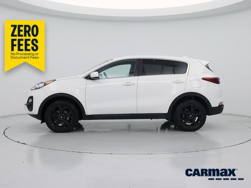 White 2020 Kia Sportage LX