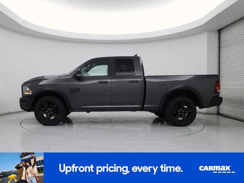 Gray 2022 RAM 1500 Classic Warlock