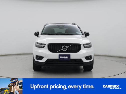 2019 Volvo XC40 T5 R-Design