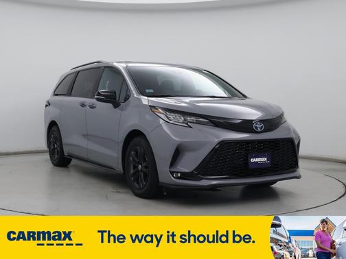 2025 Toyota Sienna XSE