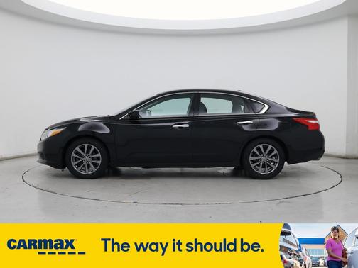 2017 Nissan Altima SV