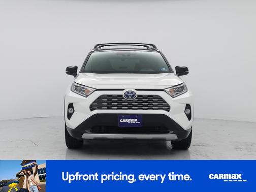 White 2020 Toyota RAV4 Hybrid XSE