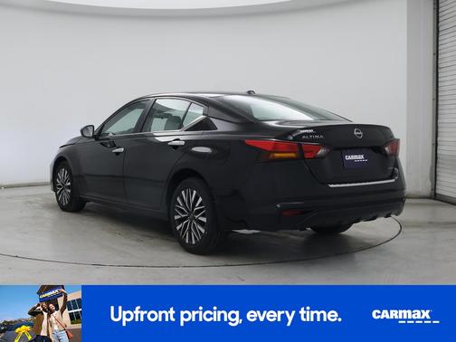 2023 Nissan Altima SV