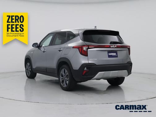 Gray 2026 Kia Seltos LX