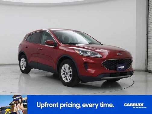 Red 2021 Ford Escape SE