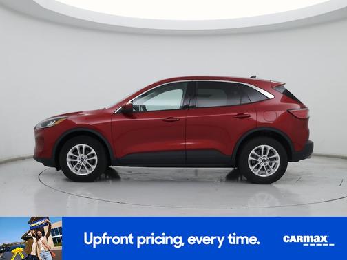 Red 2021 Ford Escape SE